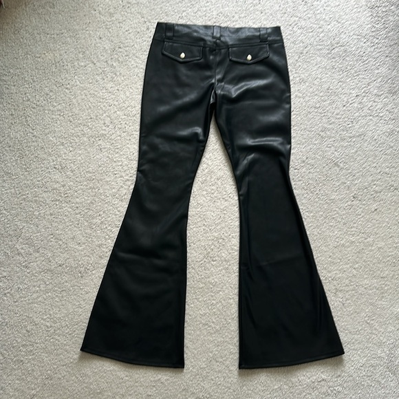 Gen Kiss Alexa Flared Pants - Picture 5 of 12